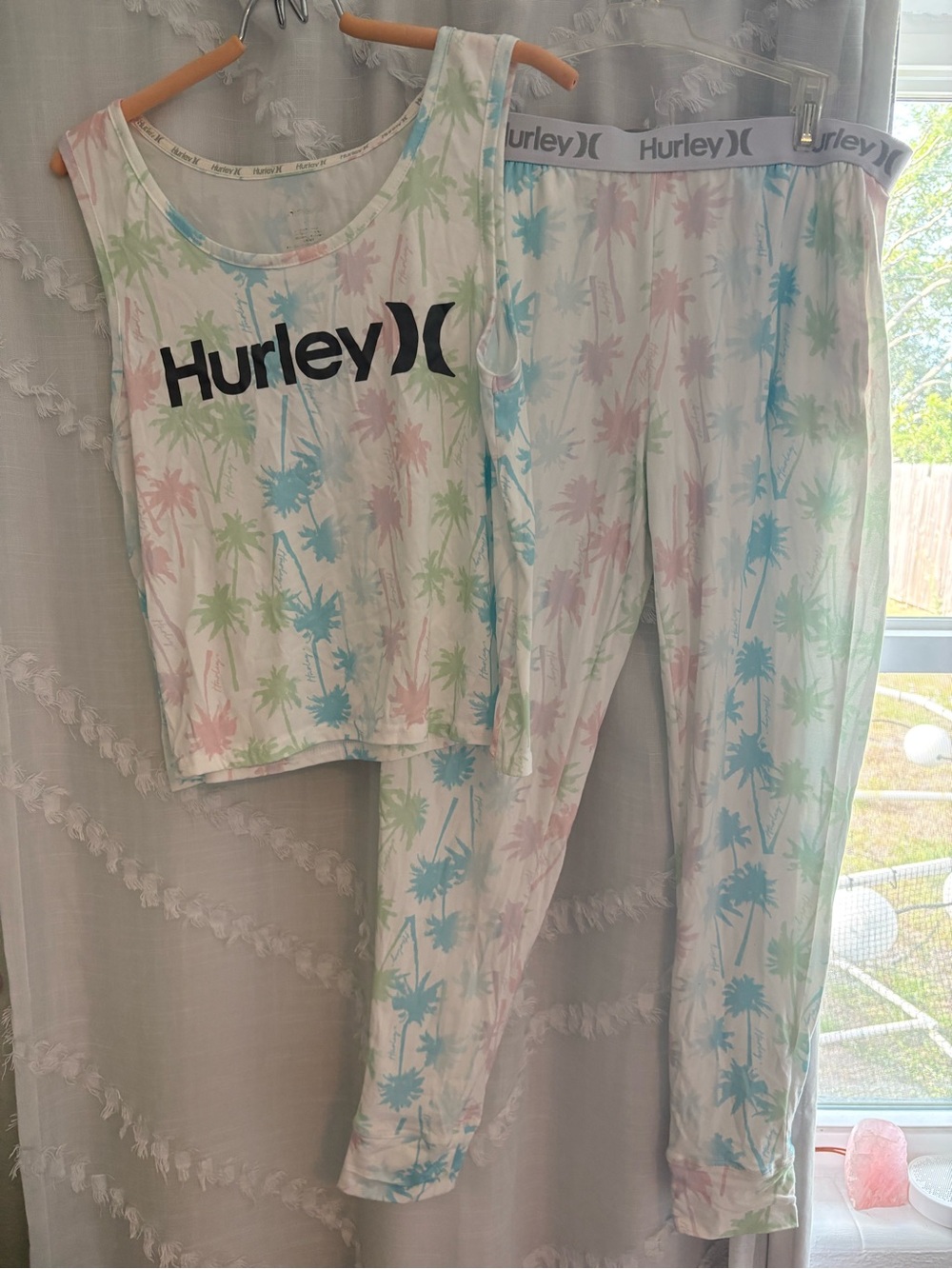 Hurley Pastel Palm Print Tank & pajama Set